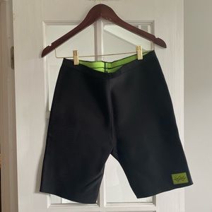 Medium Scuba WetSuit Shorts